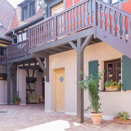 Stunning Apartment In Heart Of Dambach La Ville Extérieur photo