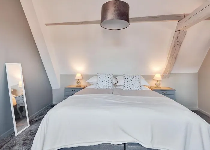 Stunning Apartment In Heart Of Dambach La Ville